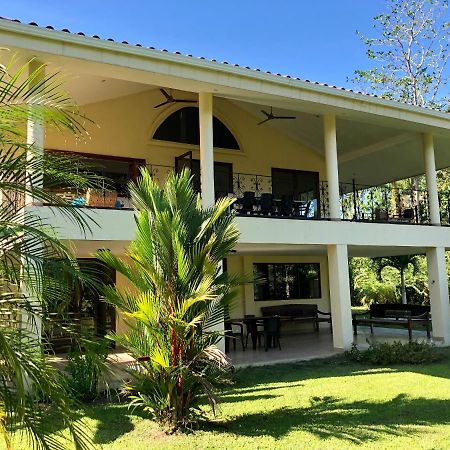 Sol Y Sombra Bed & Breakfast โบกัสทาวน์ ภายนอก รูปภาพ