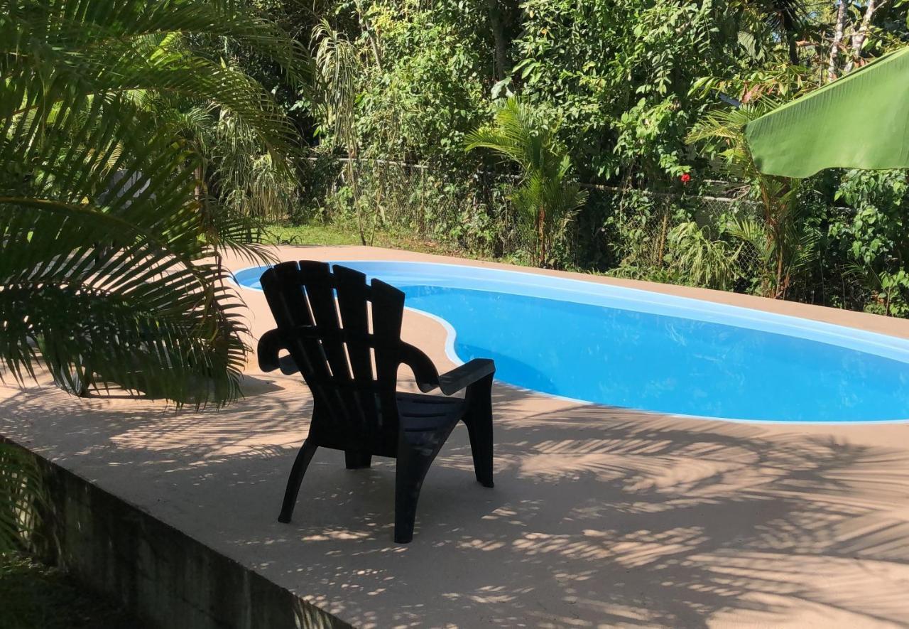 Sol Y Sombra Bed & Breakfast โบกัสทาวน์ ภายนอก รูปภาพ