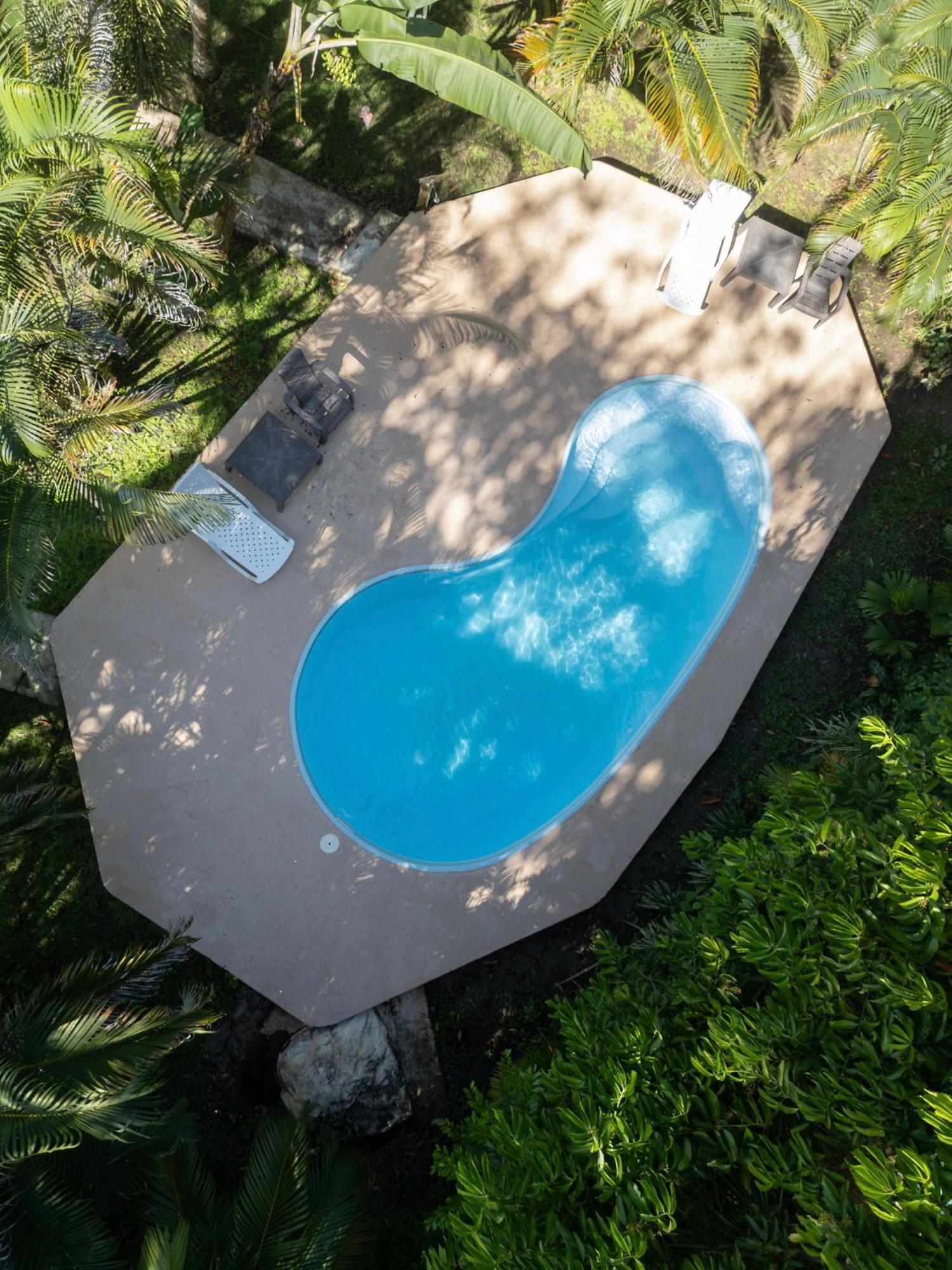 Sol Y Sombra Bed & Breakfast โบกัสทาวน์ ภายนอก รูปภาพ